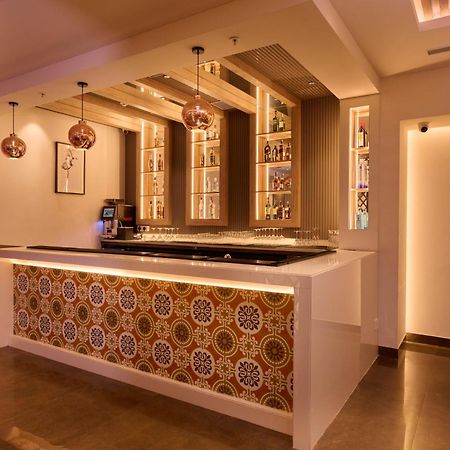 Delite Sarovar Portico Faridabad Eksteriør bilde
