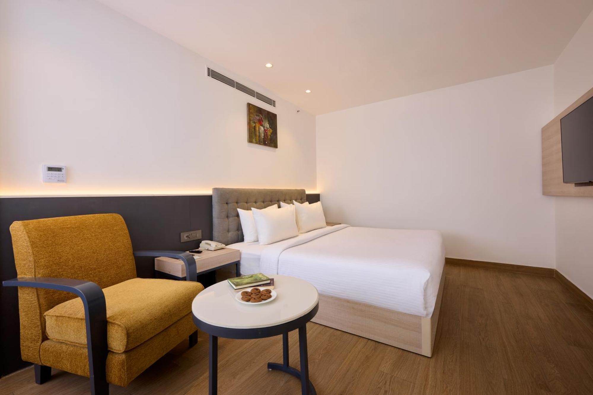 Delite Sarovar Portico Faridabad Eksteriør bilde