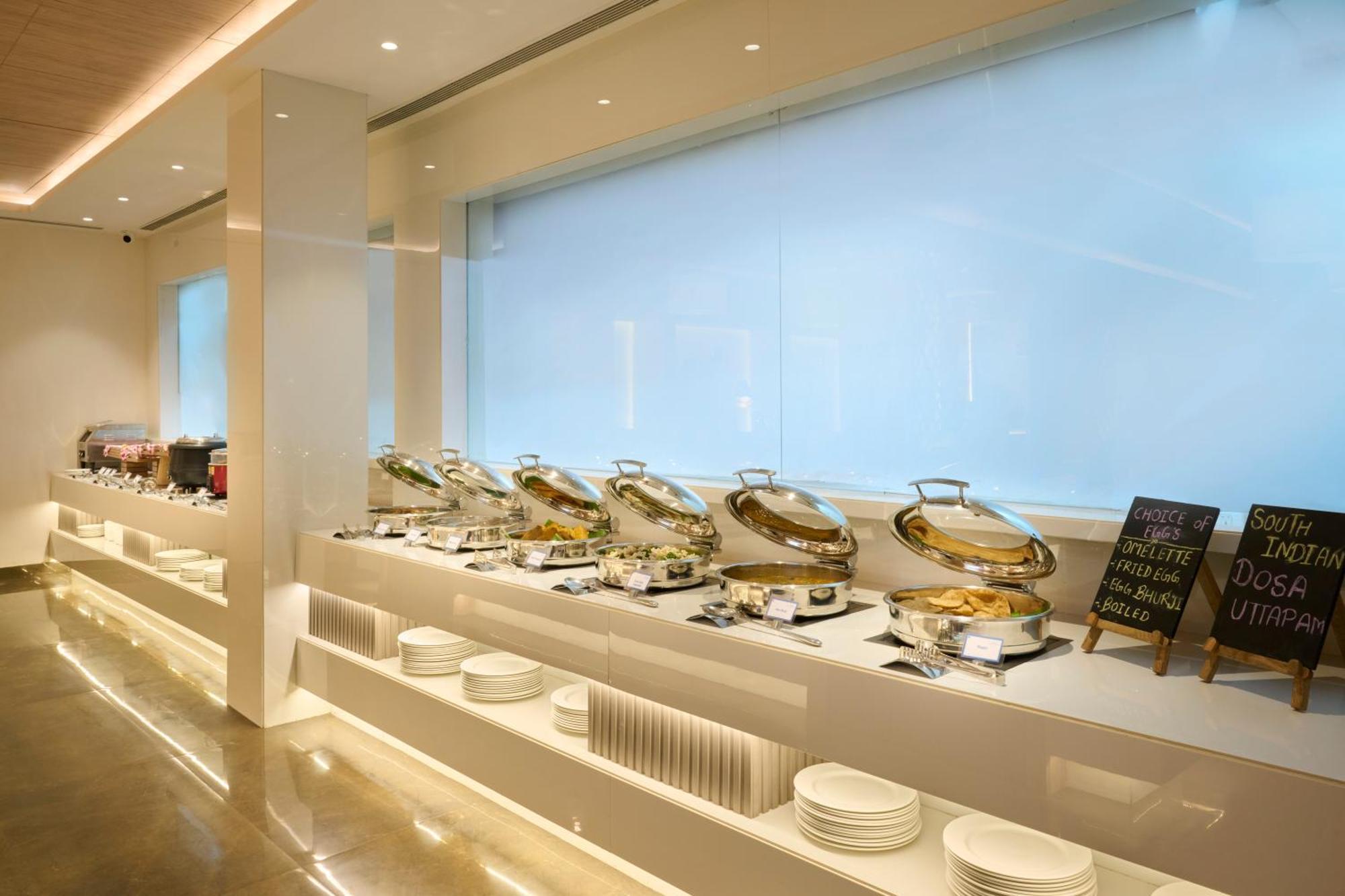 Delite Sarovar Portico Faridabad Eksteriør bilde