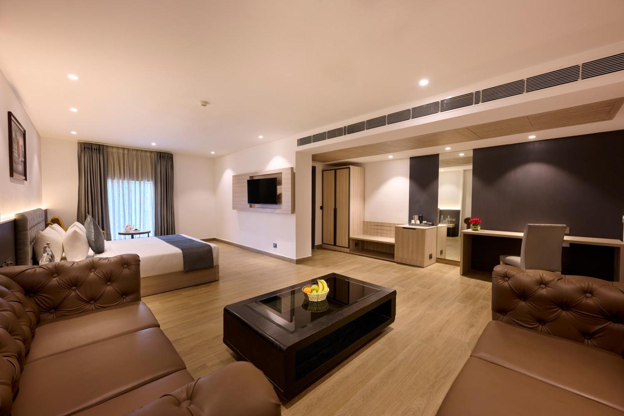 Delite Sarovar Portico Faridabad Eksteriør bilde